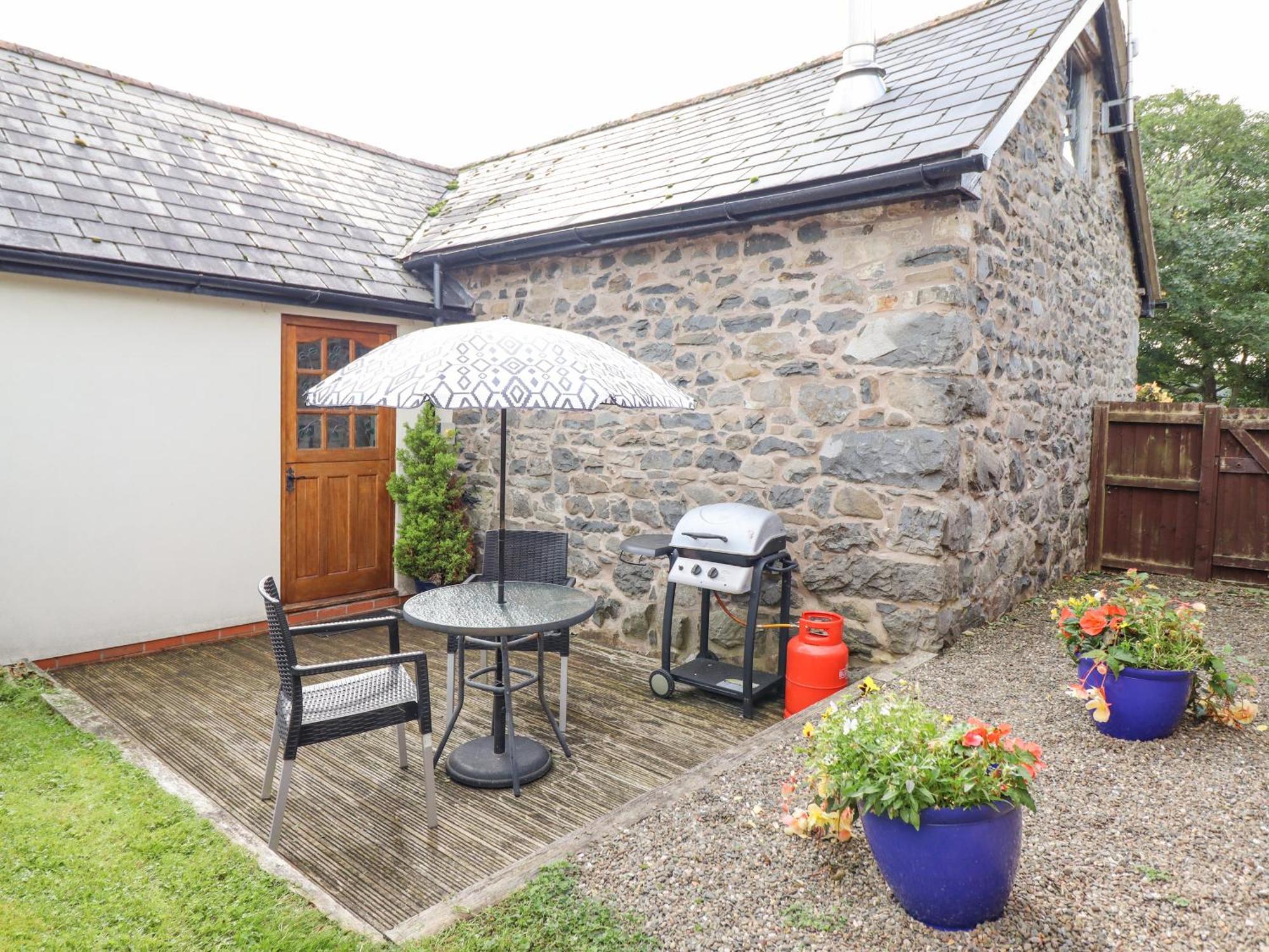 Bwthyn Ty Newydd Dolanog Exterior foto